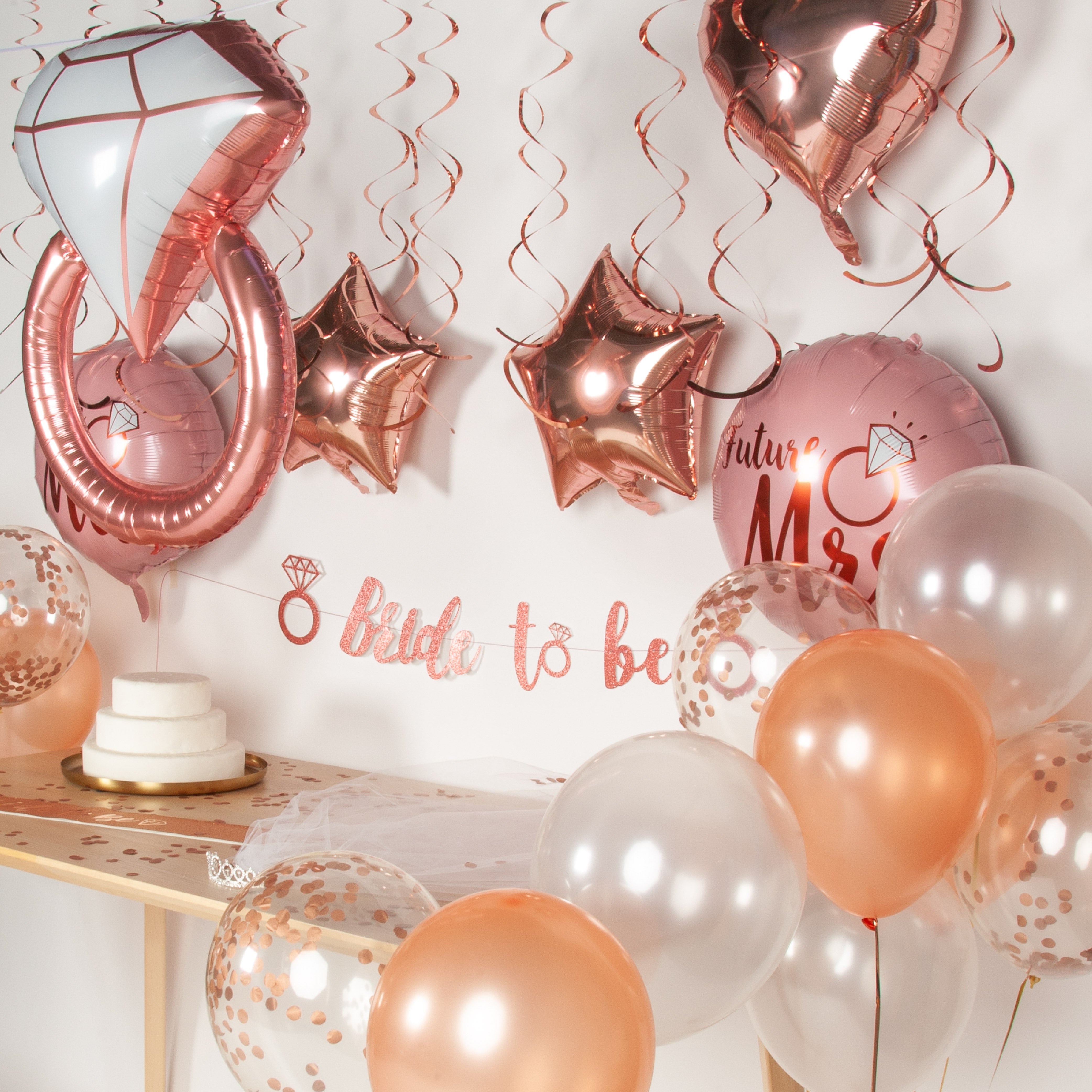 Bride To Be Feestpakket Medium Rose Goud & Wit